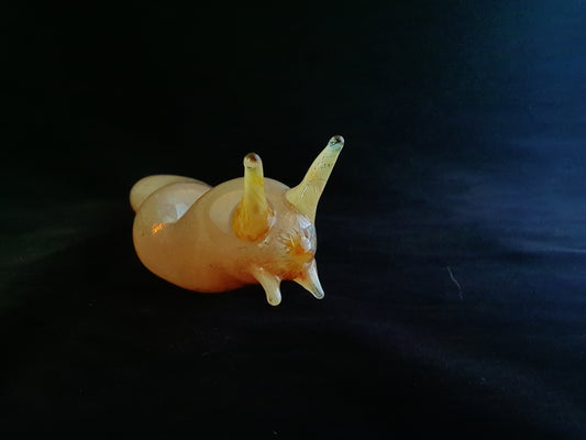 Glass Banana Slug Pipe | Golden Tan Colored | Color Changing